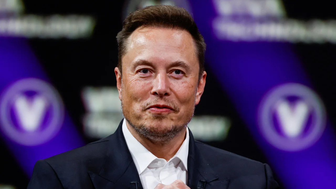 Elon Musk announces a new AI company