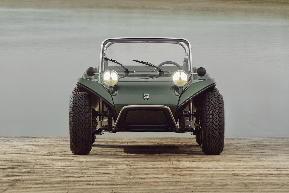 Meyers Manx 2.0 EV Modernizes the Iconic Dune Buggy, Starts at $74K